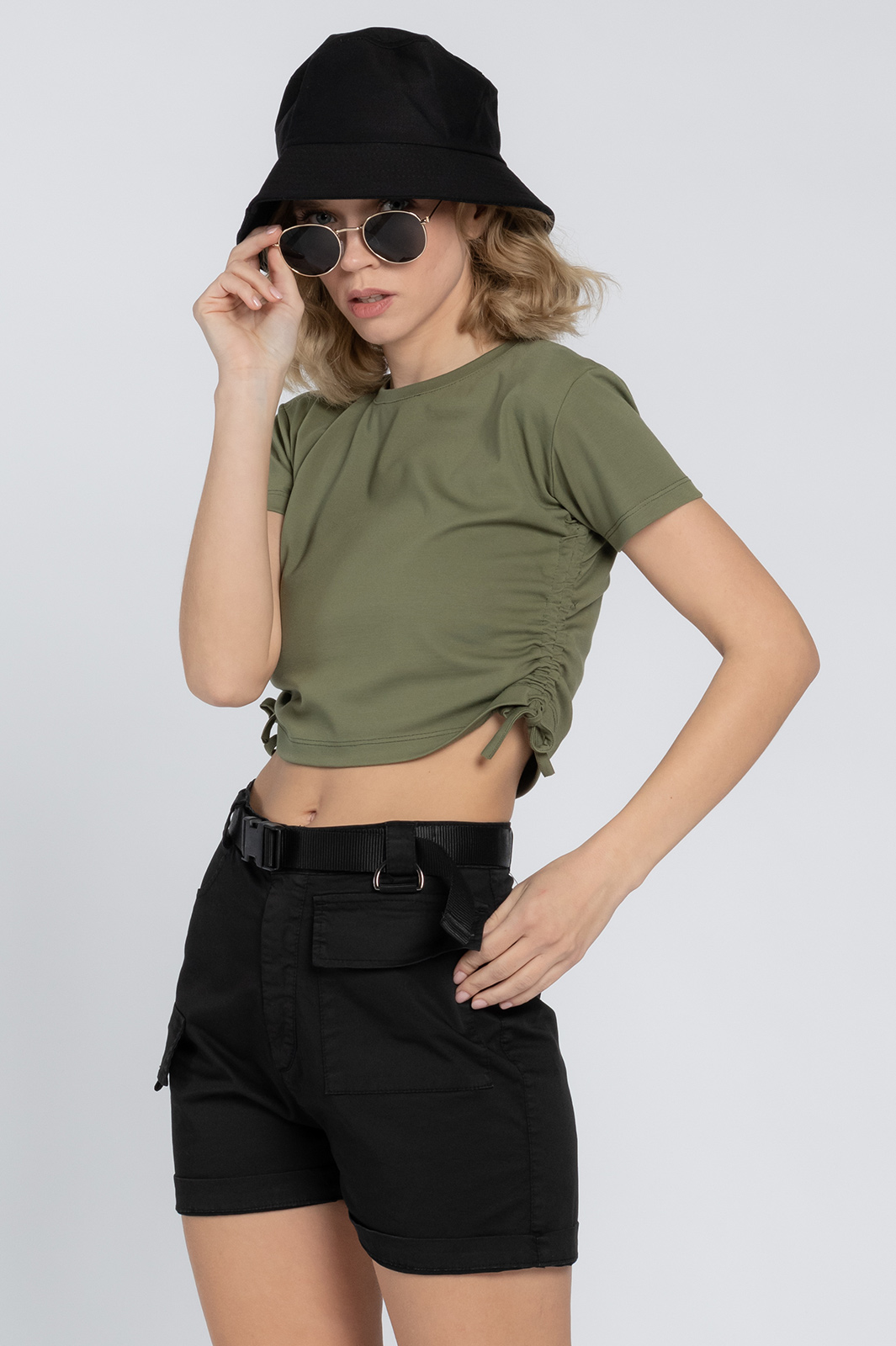 BD288-crop-top-maniche-corte-verde-bwhich-04